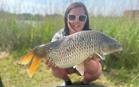 Lakeside Fishing Cabins